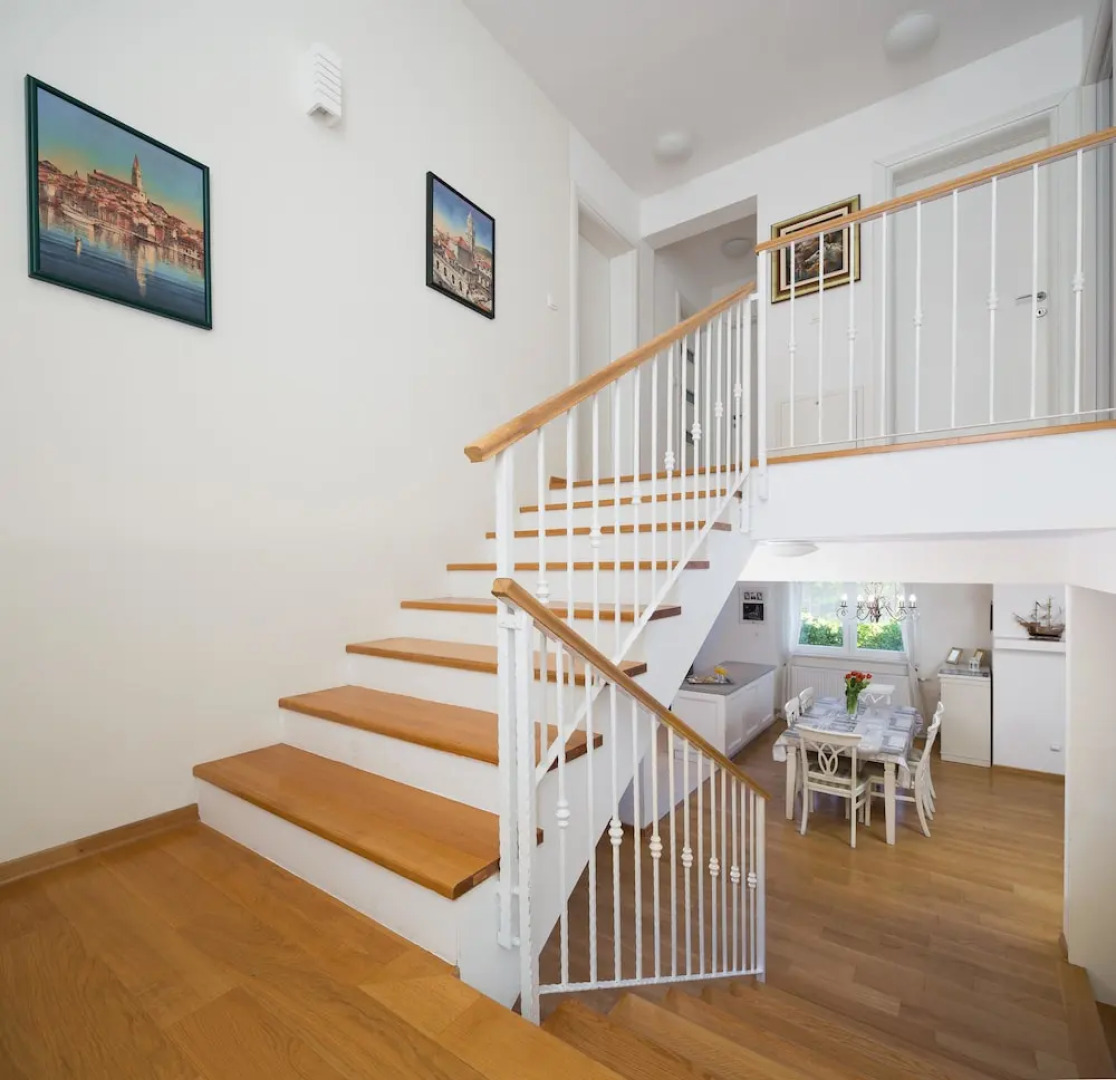 Stunning Villa Sofia With Heated Pool IN Split Hinterland