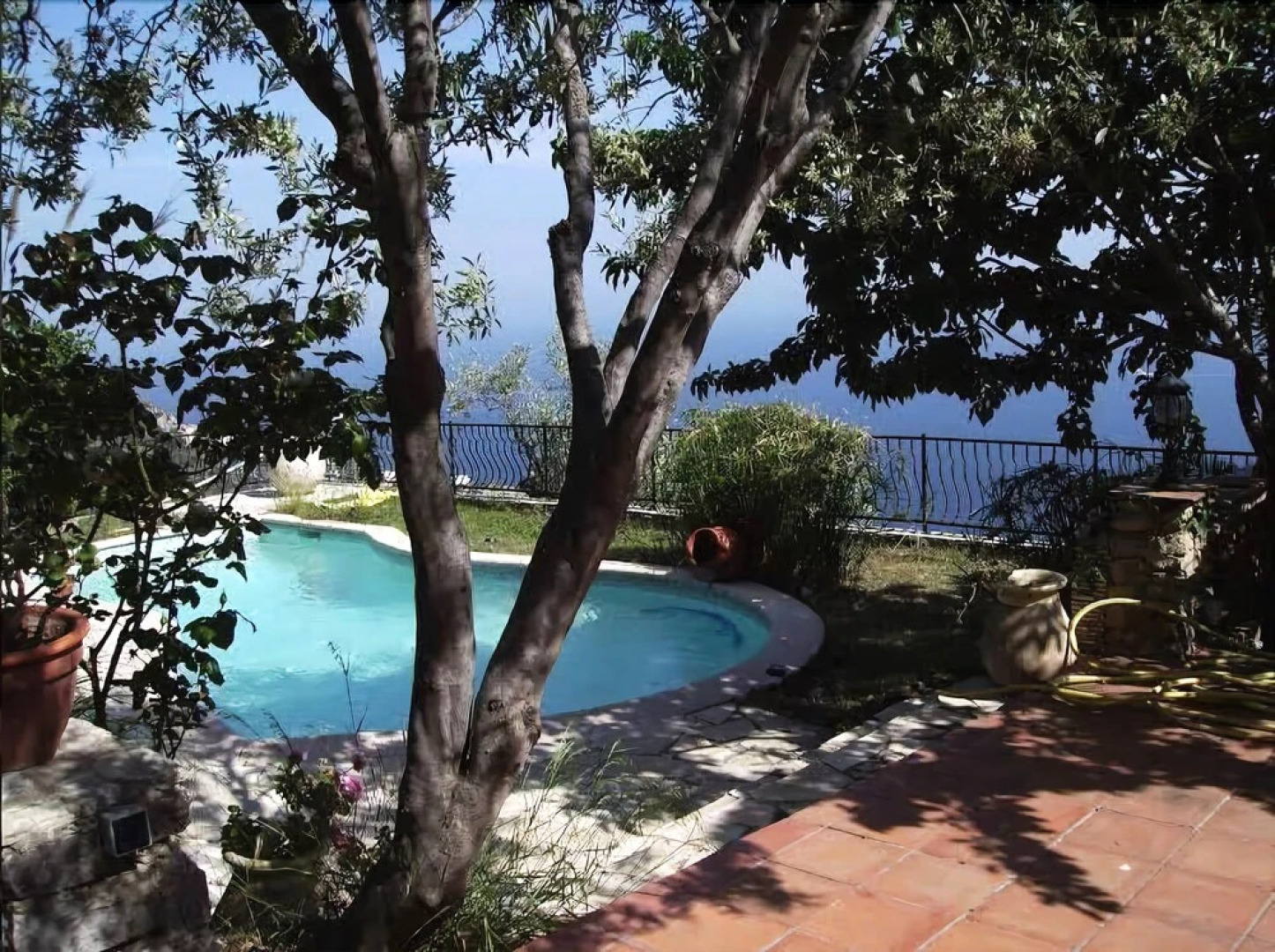 Villa Toscane vue mer piscine