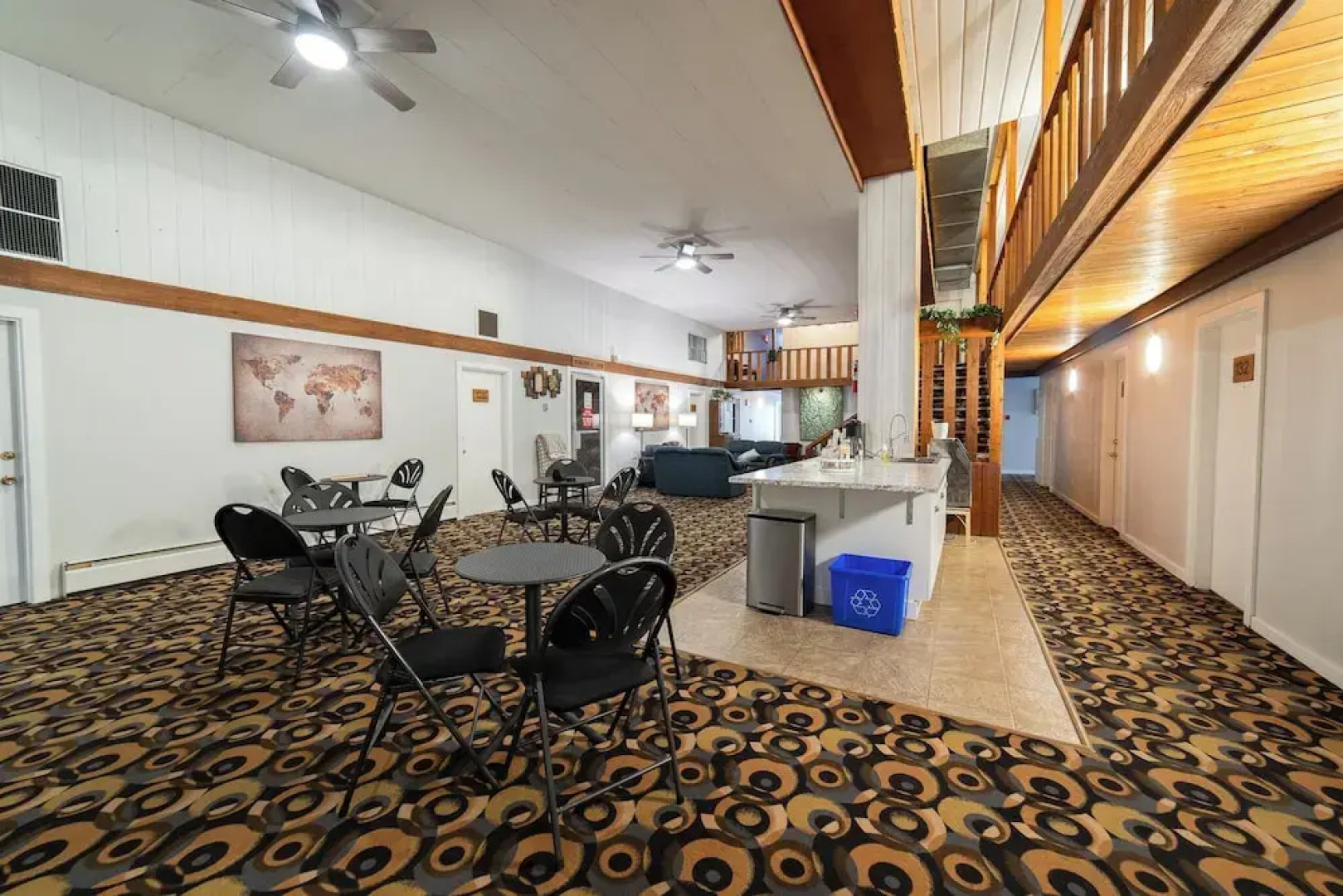 Downtowner Motor Inn