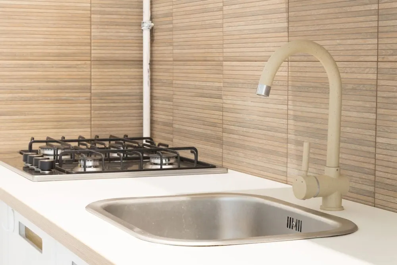 Follow the rabbit Apartment