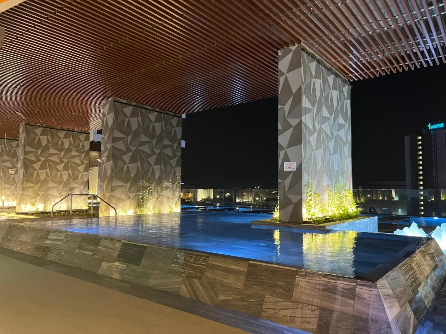 The Emerald Golf View