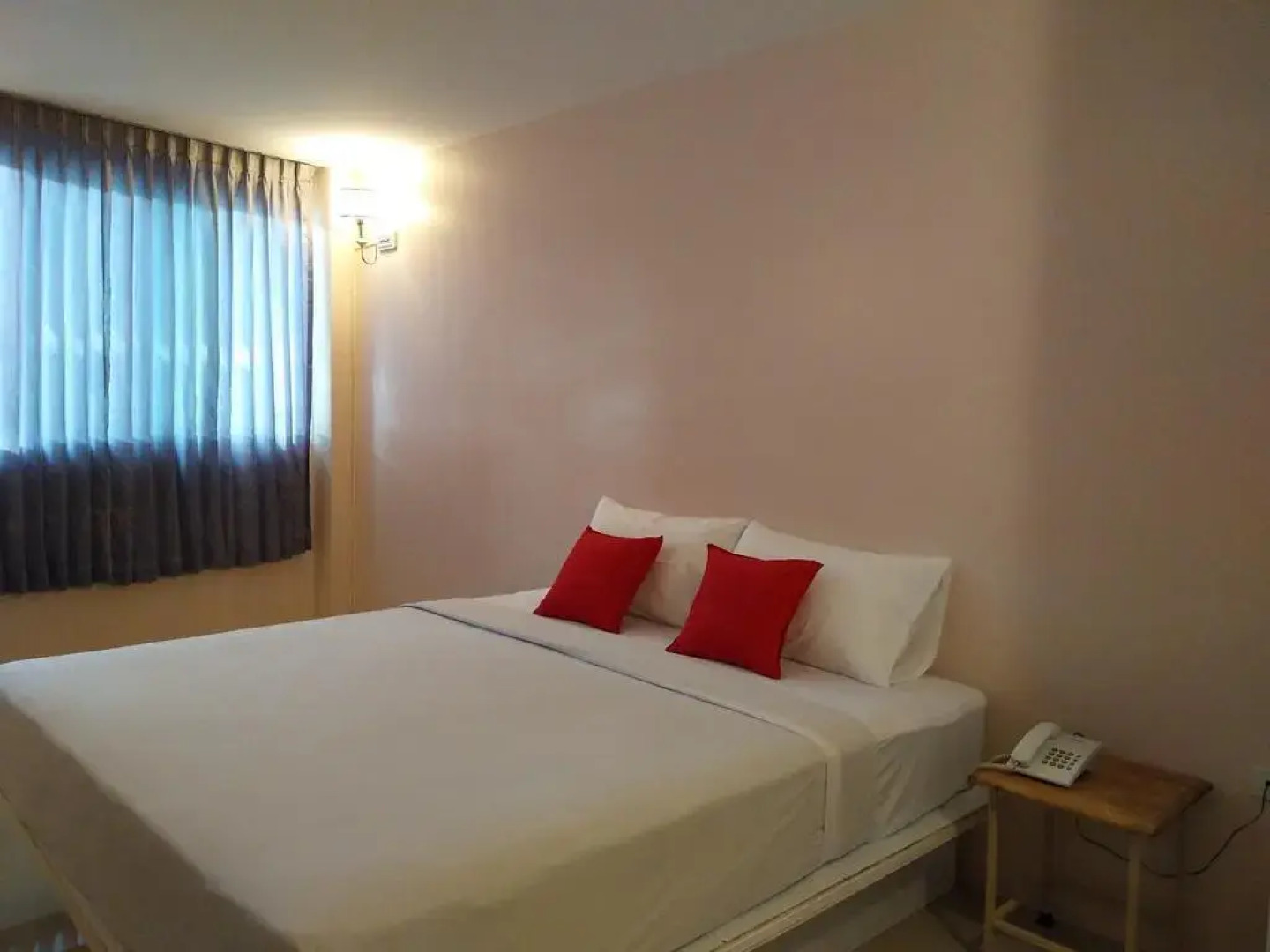 Bird Room Hotel - Pratunam