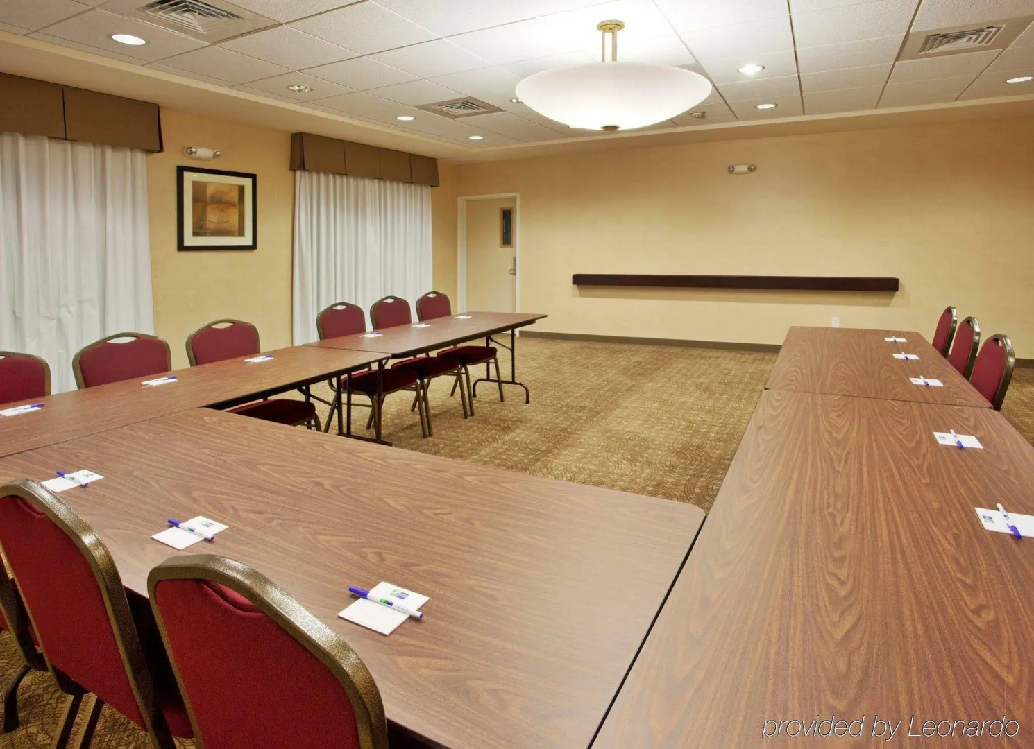 Holiday Inn Express Hotel & Suites Merced by IHG