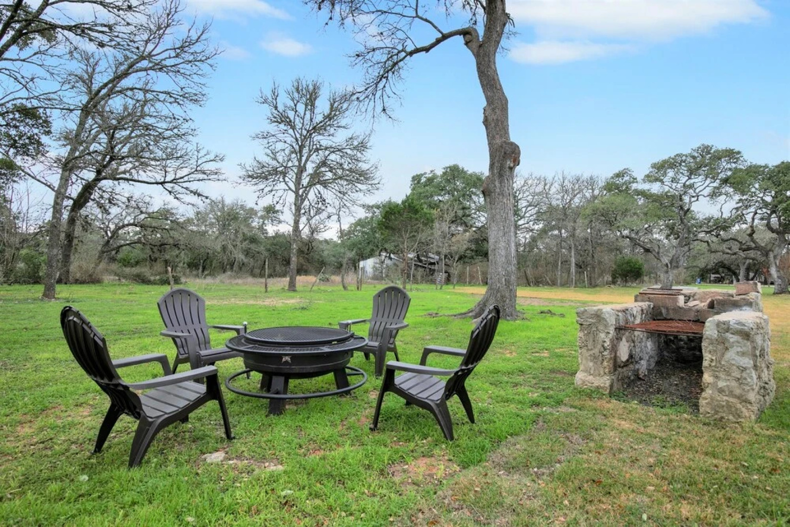 Charming Home W/firepit&grill 5min From Mercer St!