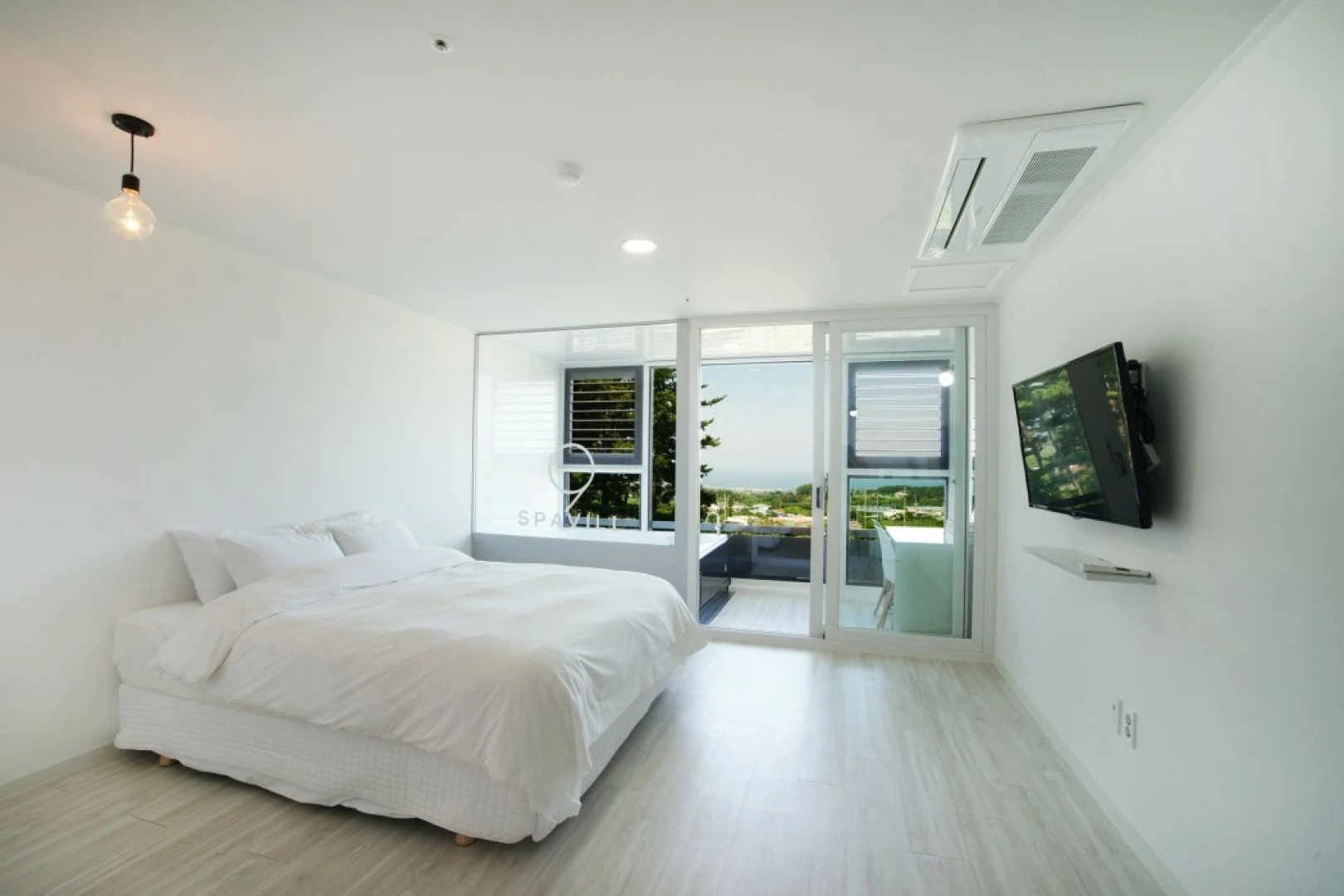 Nine Spavill Resort