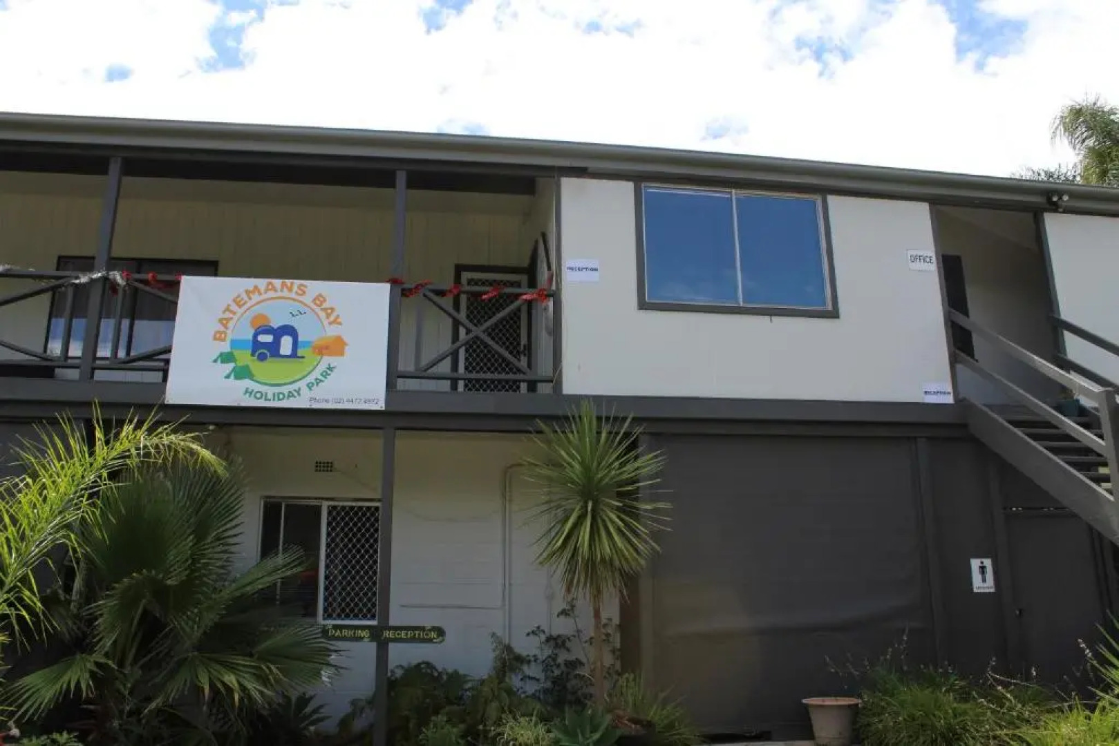 Batemans Bay Holiday Park - Hostel
