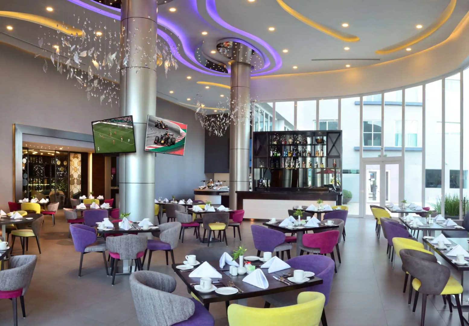 HS HOTSSON Smart León Centro Max