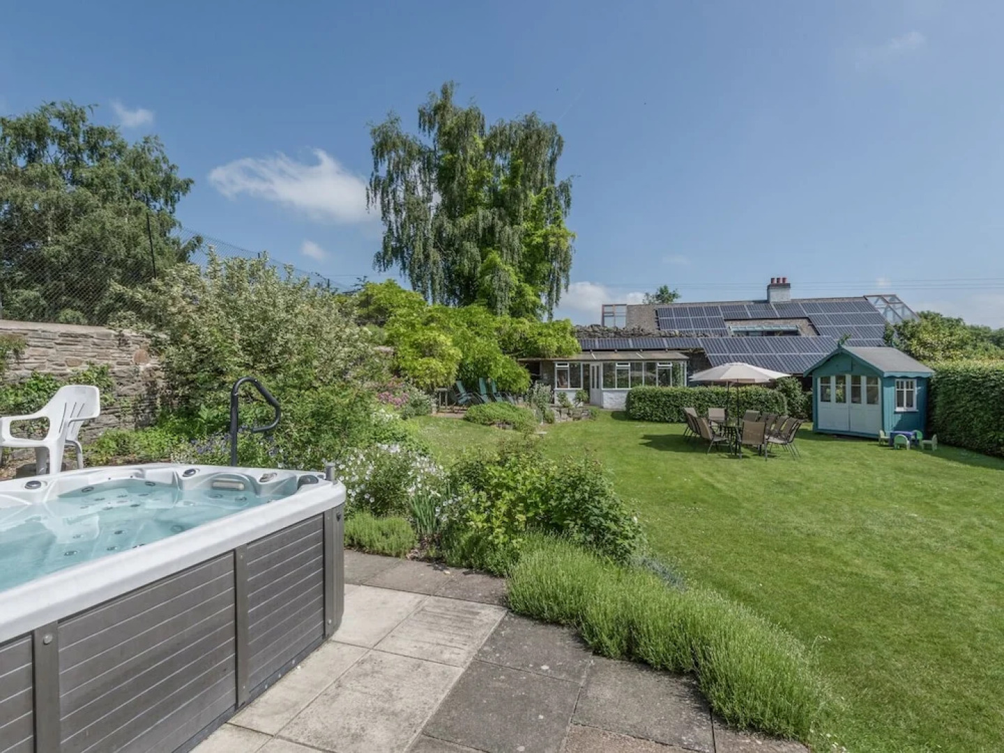 The Old Schoolhouse and Cottage