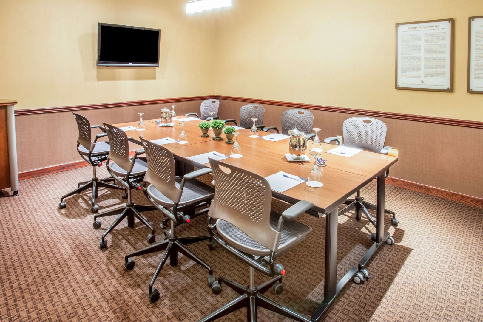 Sonesta Milwaukee West Wauwatosa