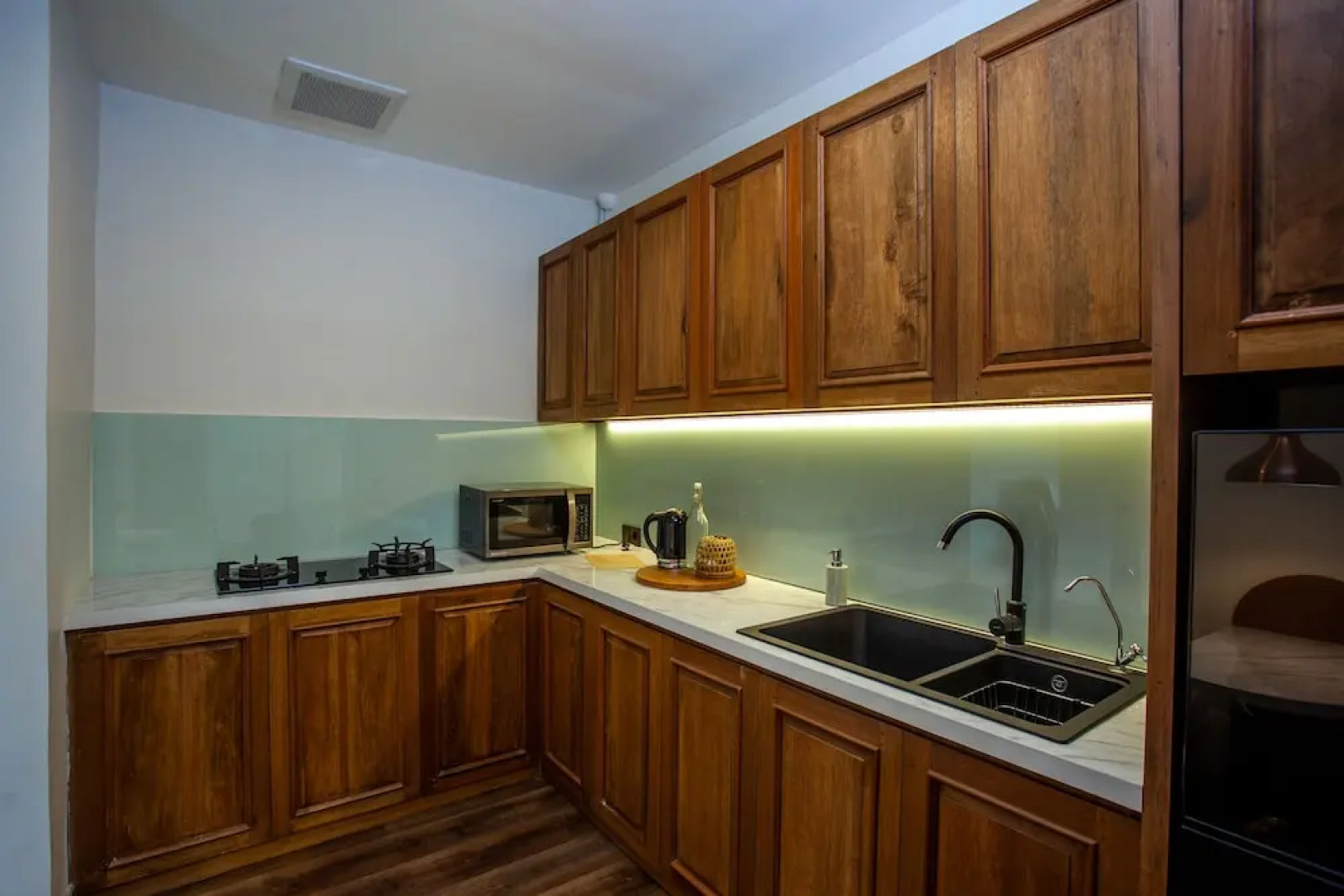 Tira Vilagna Suites & Spa