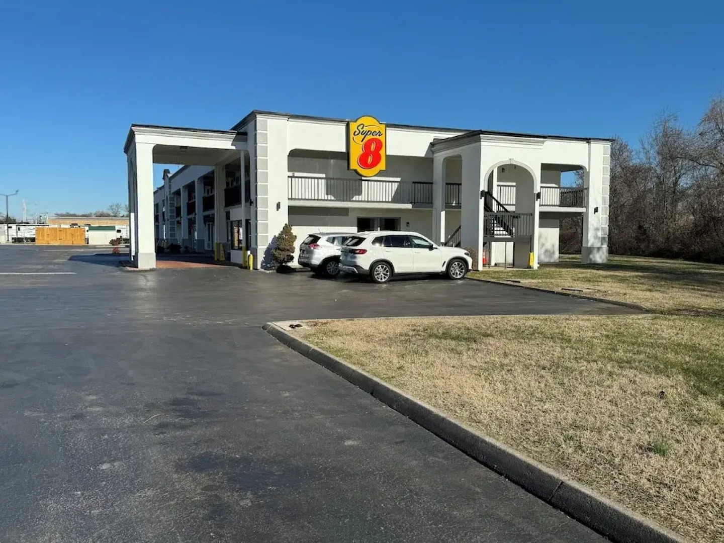 Super 8 Knoxville/West