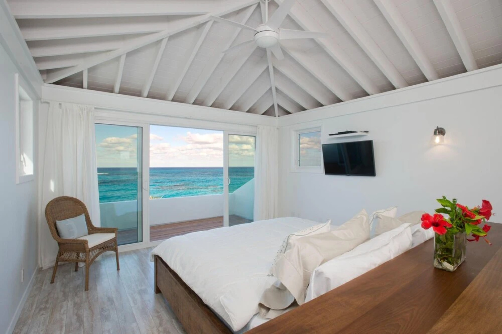 Sandy Hill Beach House by Eleuthera Vacation Rentals