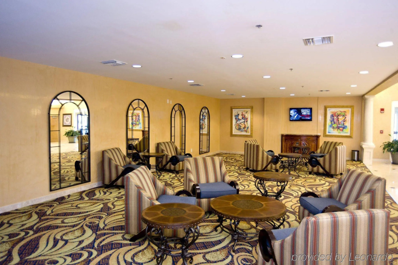 Radisson Suite Hotel Oceanfront