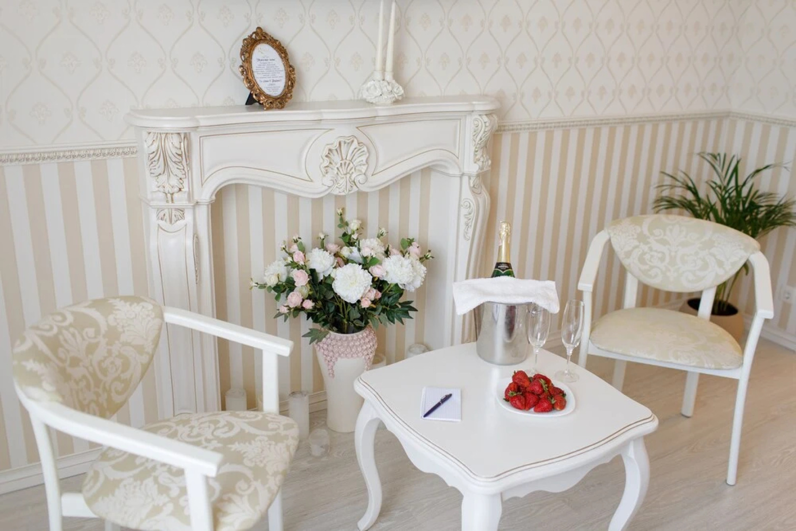 Королевский «люкс» у озера