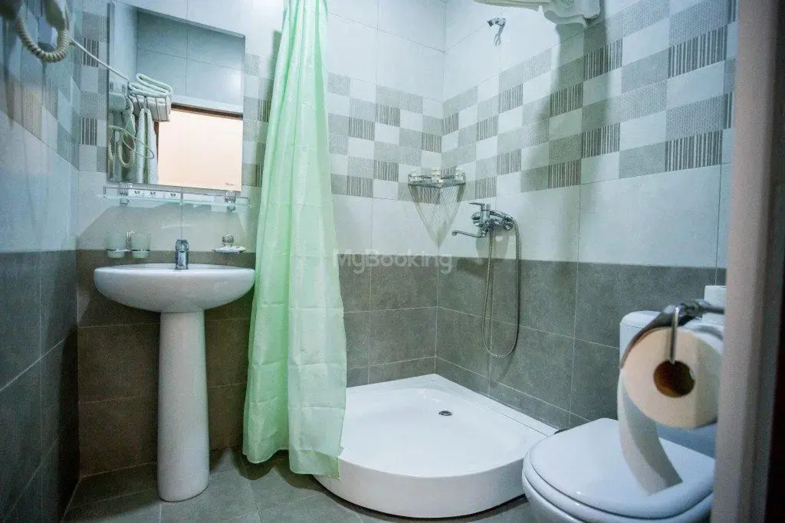 Отель Mira Stay