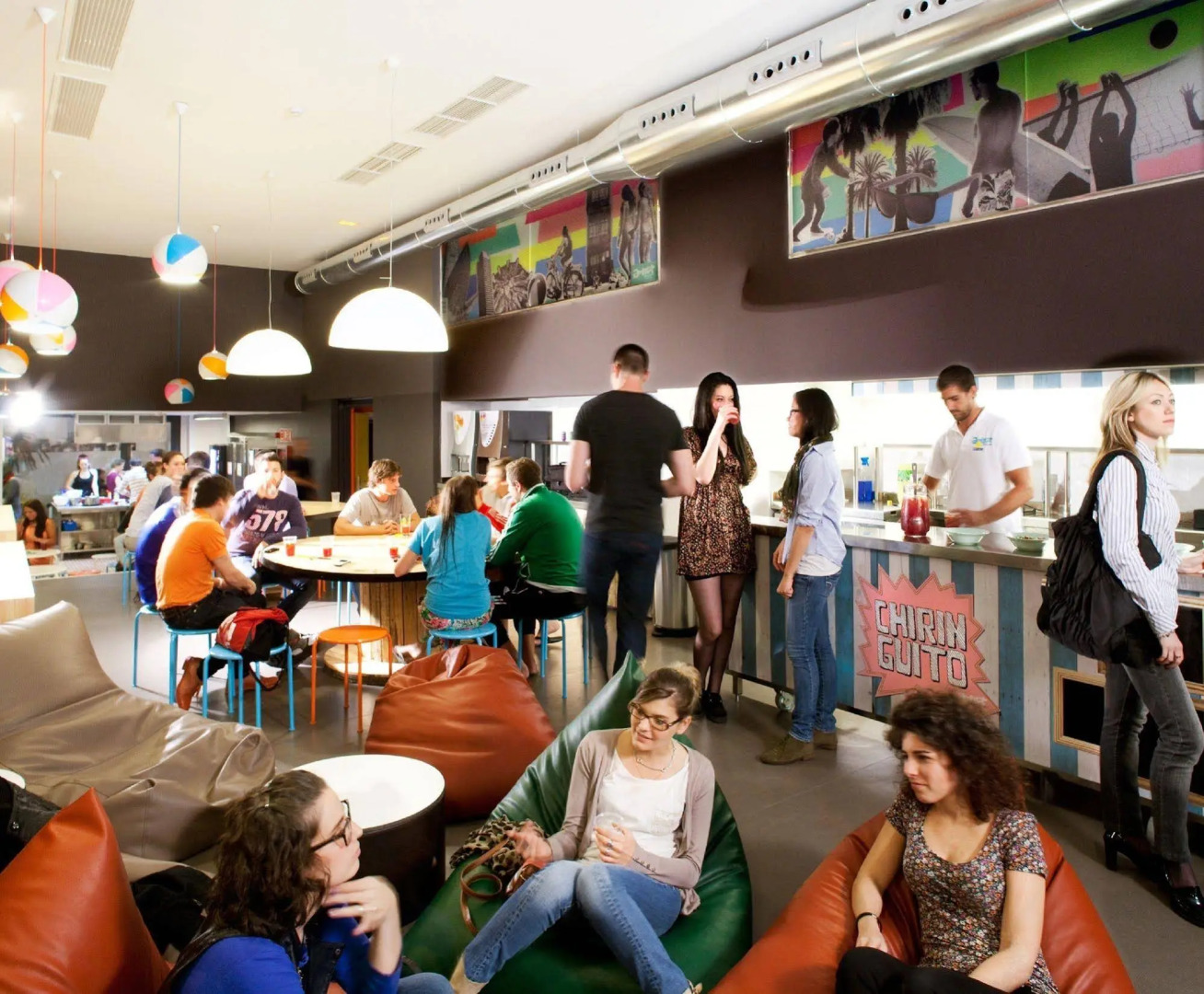 Latroupe Poblenou Beach