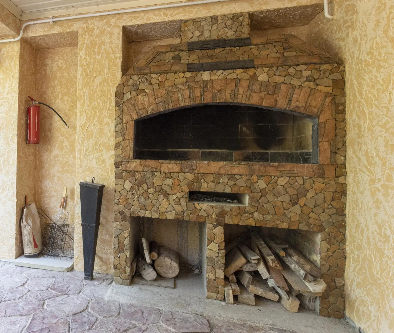 U Yudzhina Guest House