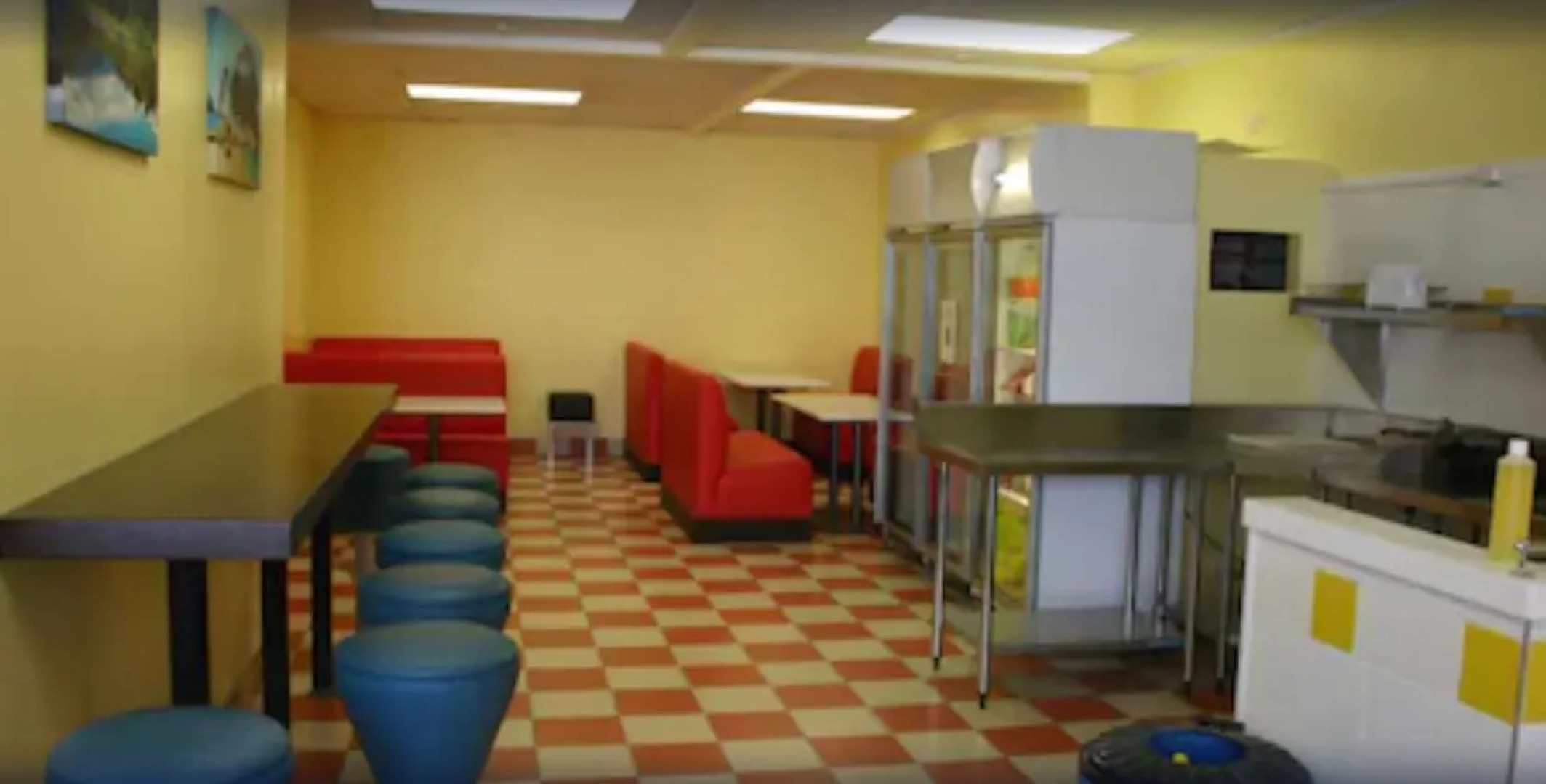 Silverfern Backpackers