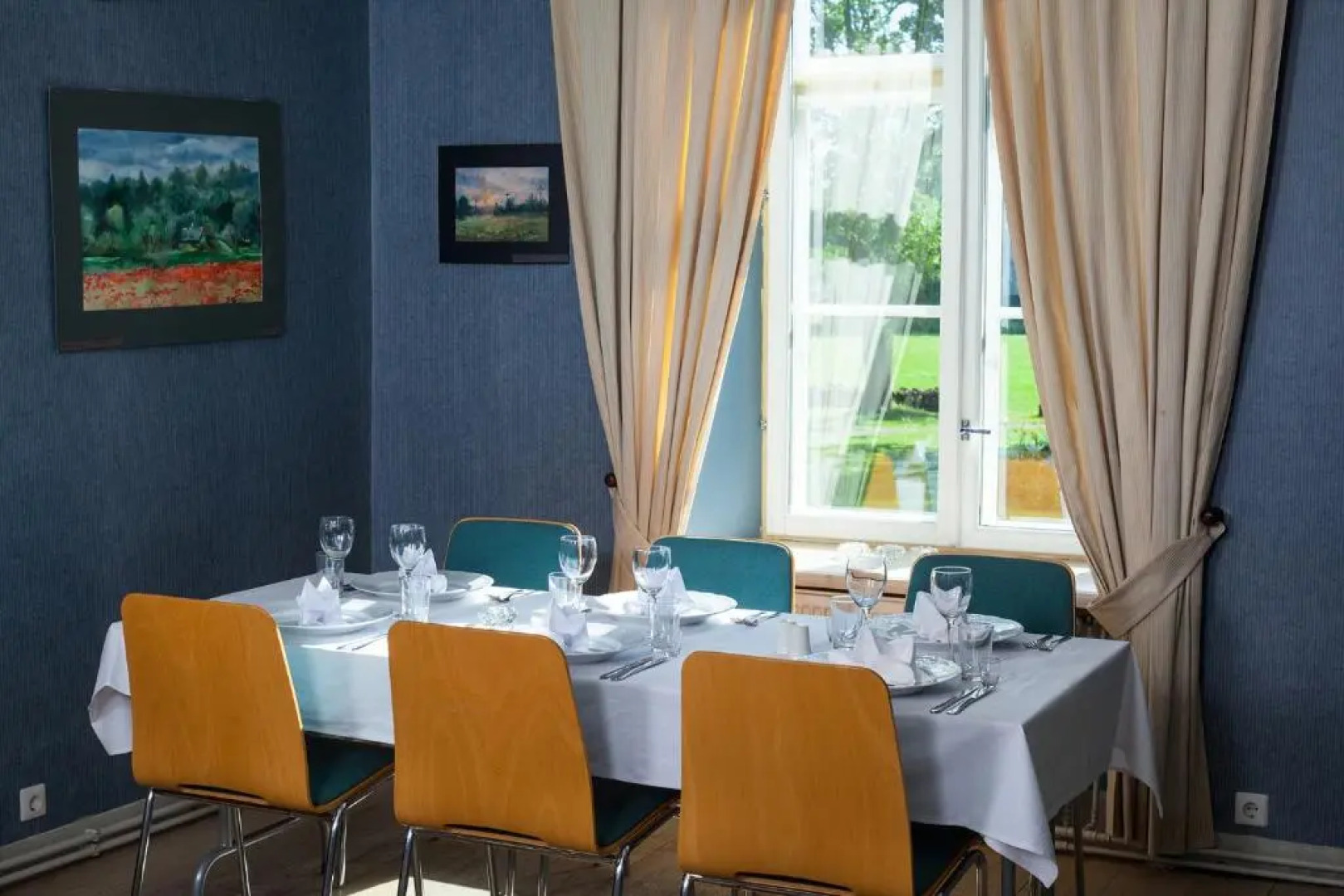 Loona Manor Guesthouse