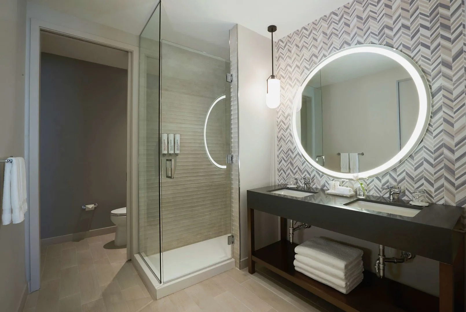 THesis Hotel Miami Coral Gables, Curio Collection by Hilton