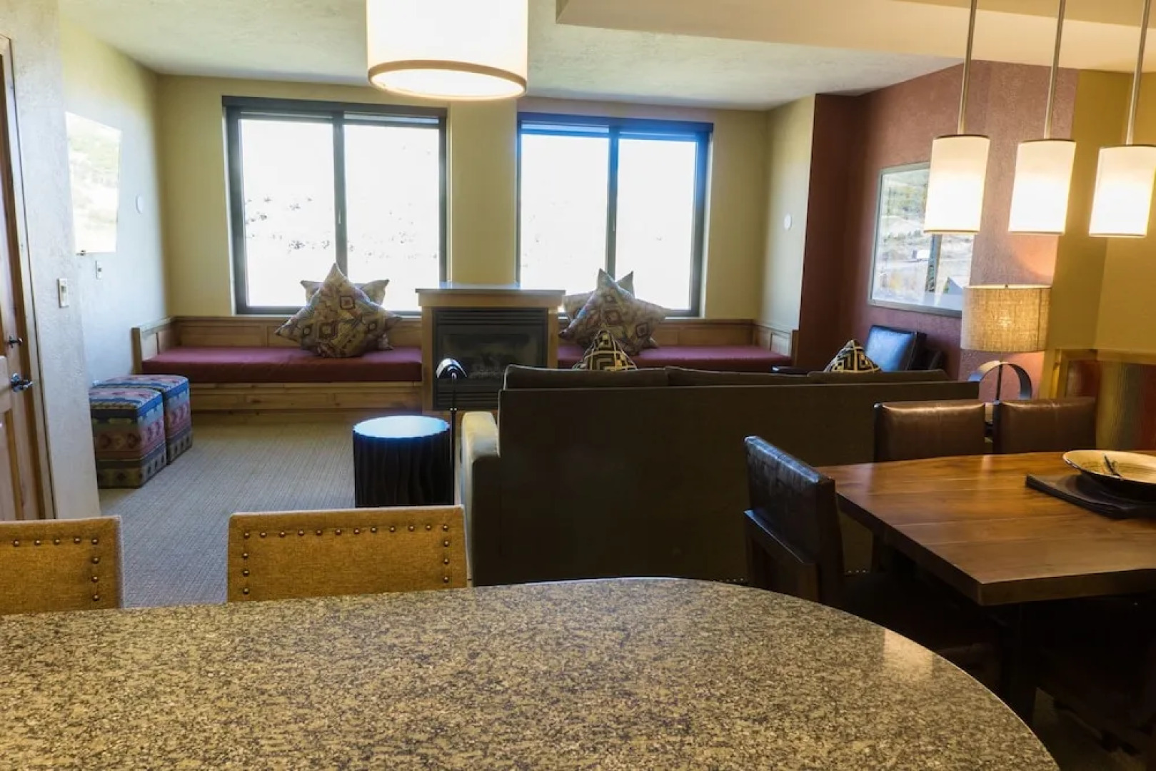 Exquisite Condo, Great for Families, Ski in/out by RedAwning - Save 20% on 7+ Nights!