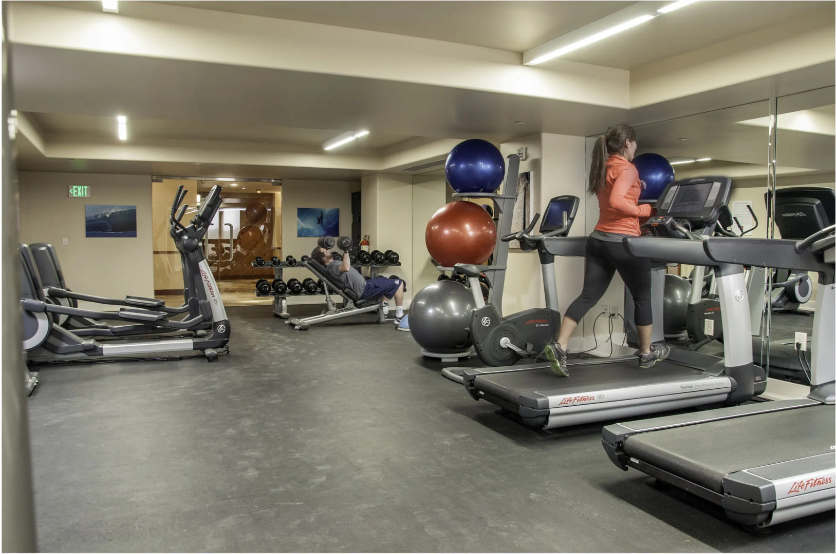 Element 52, Auberge Collection