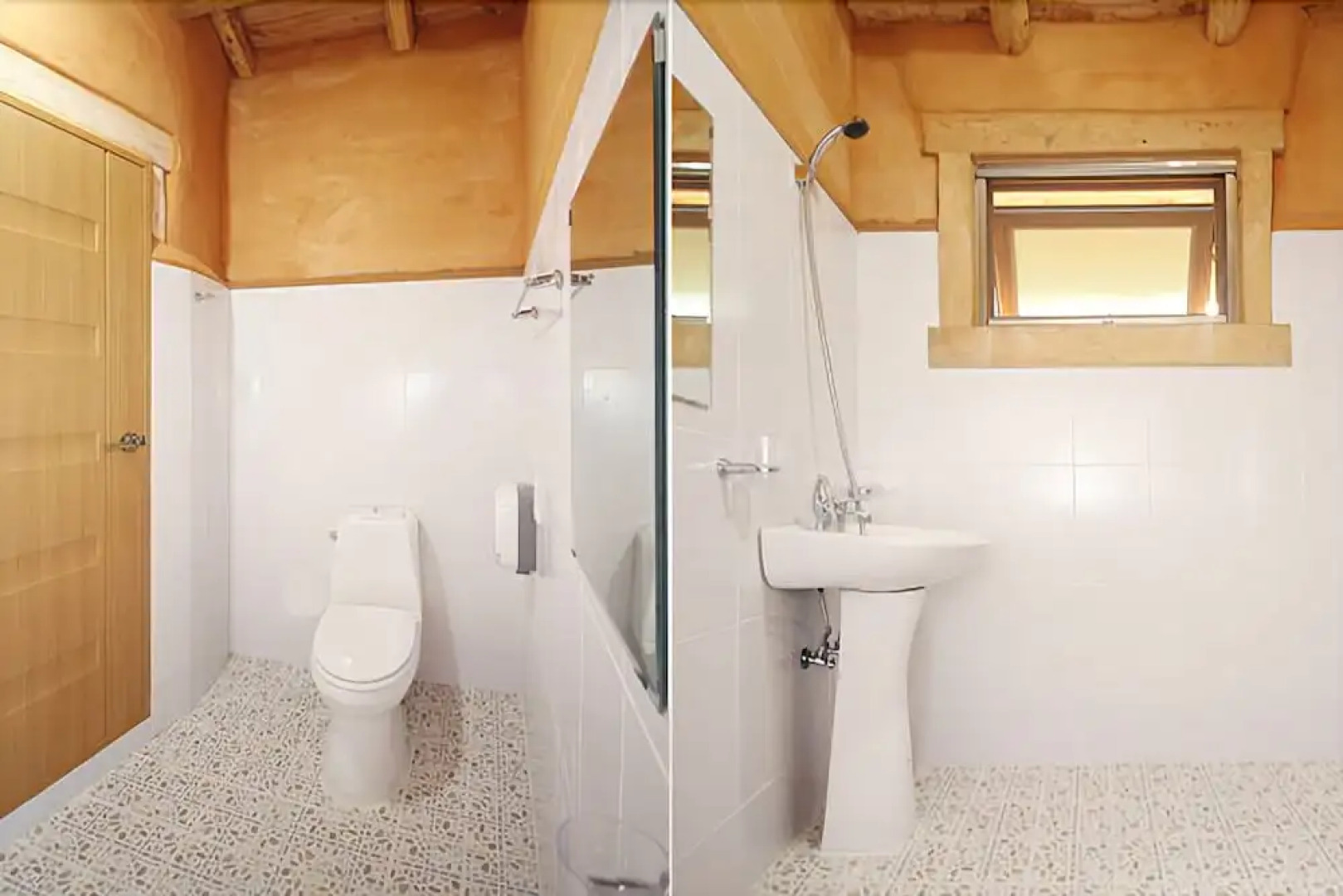 Hadong Clay House Landscape Pension