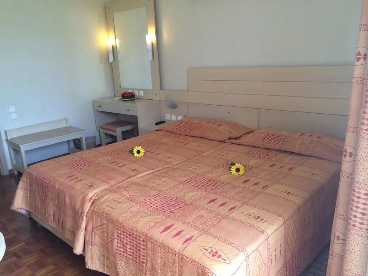 Hotel Kypreos Kamena Vourla