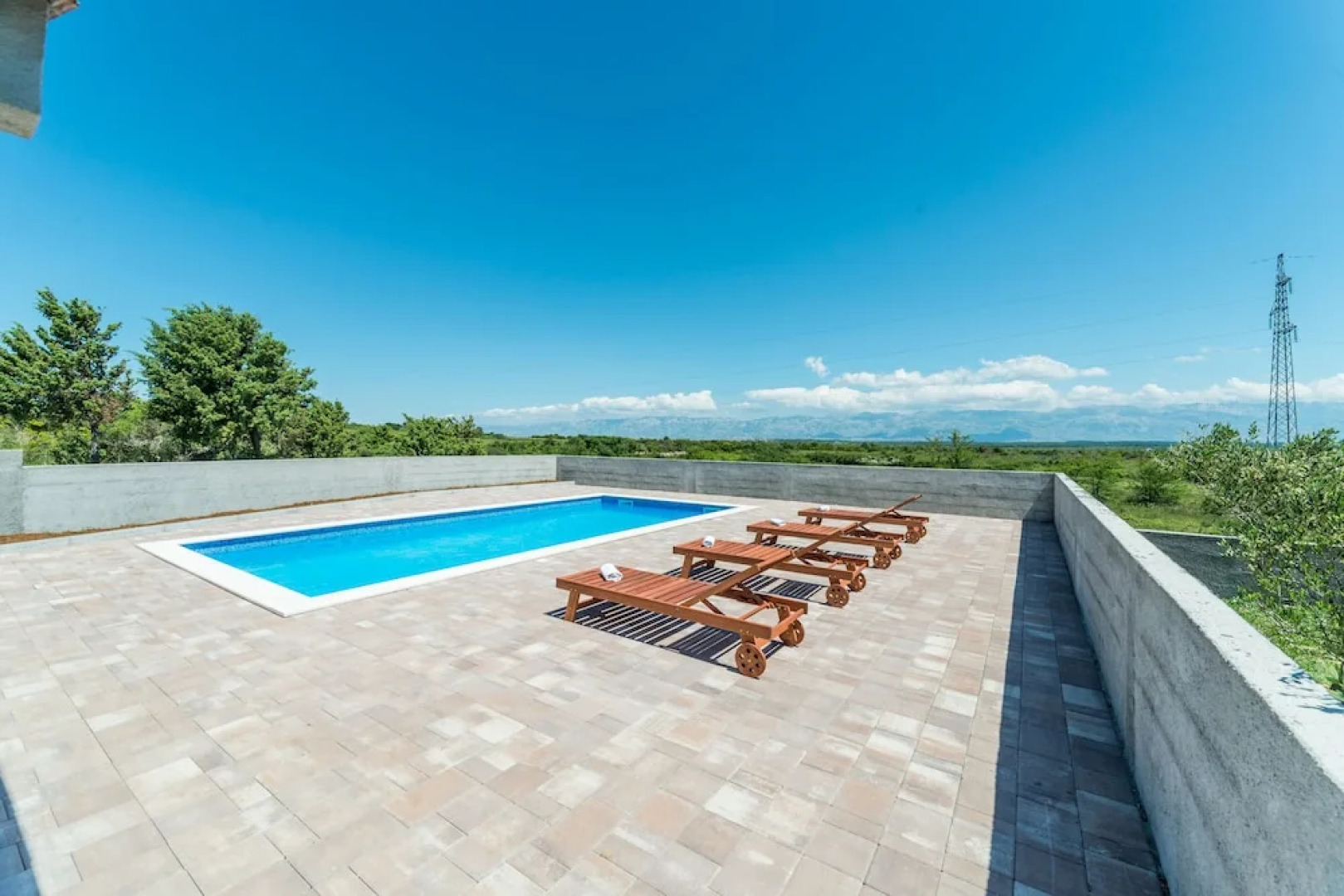 Fantastic Villa Maslina with private pool