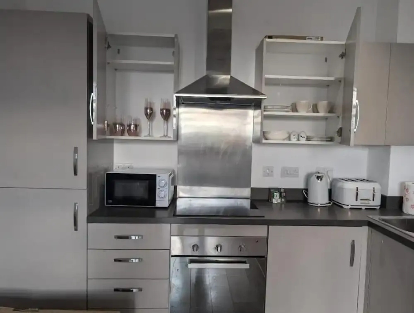 Rugby - Apartment - Sleeps 4 - Parking