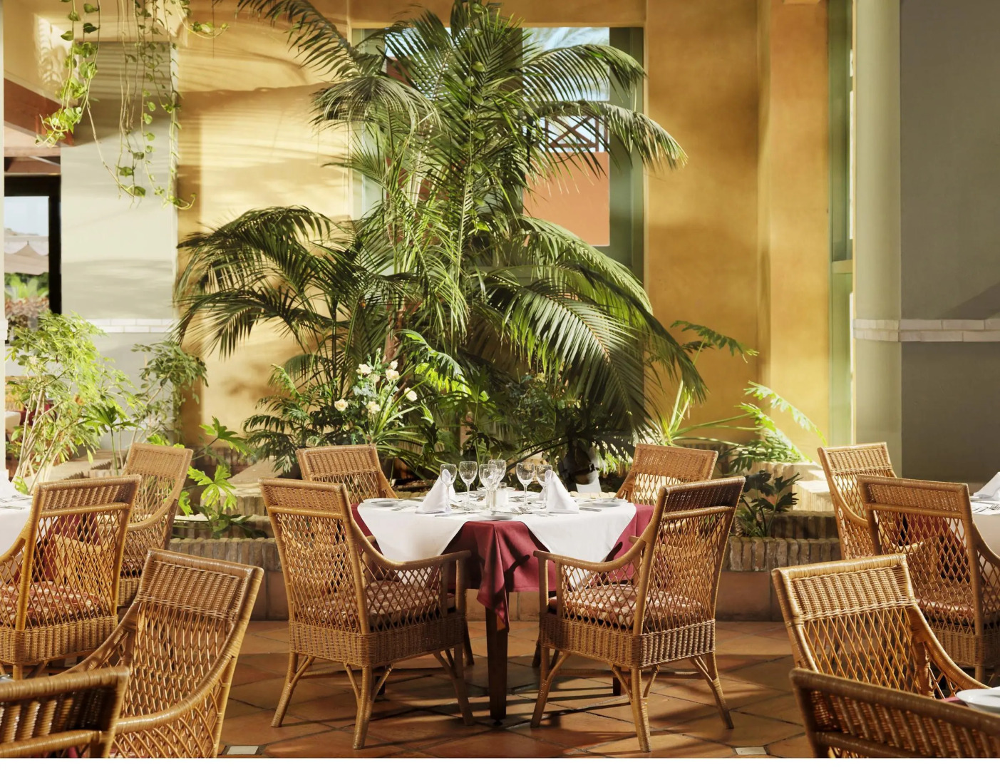 Отель H10 Costa Adeje Palace