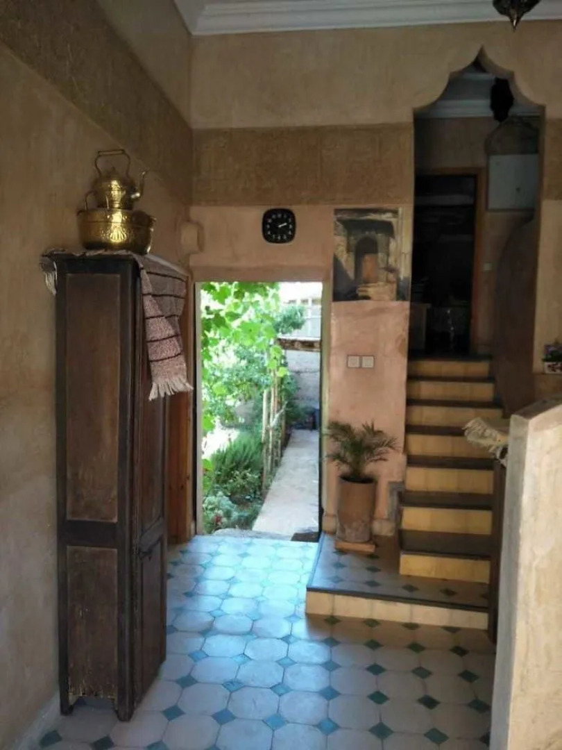 Gite Paradis d'Ait Bouguemez - Hostel