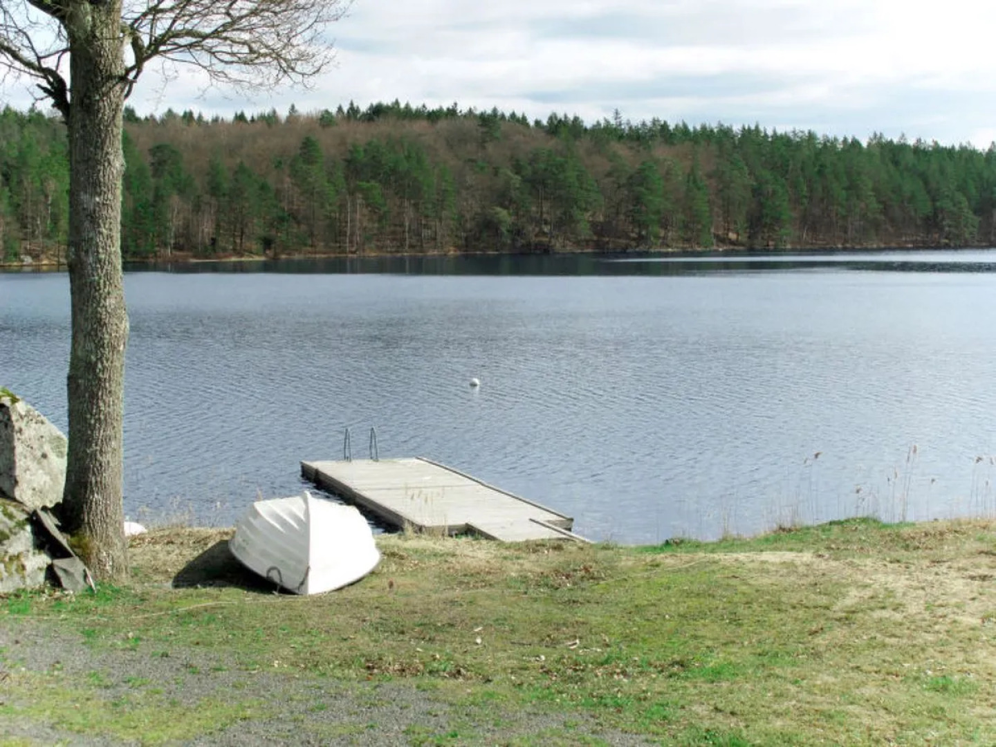 Hoka Stugan (BLE106)