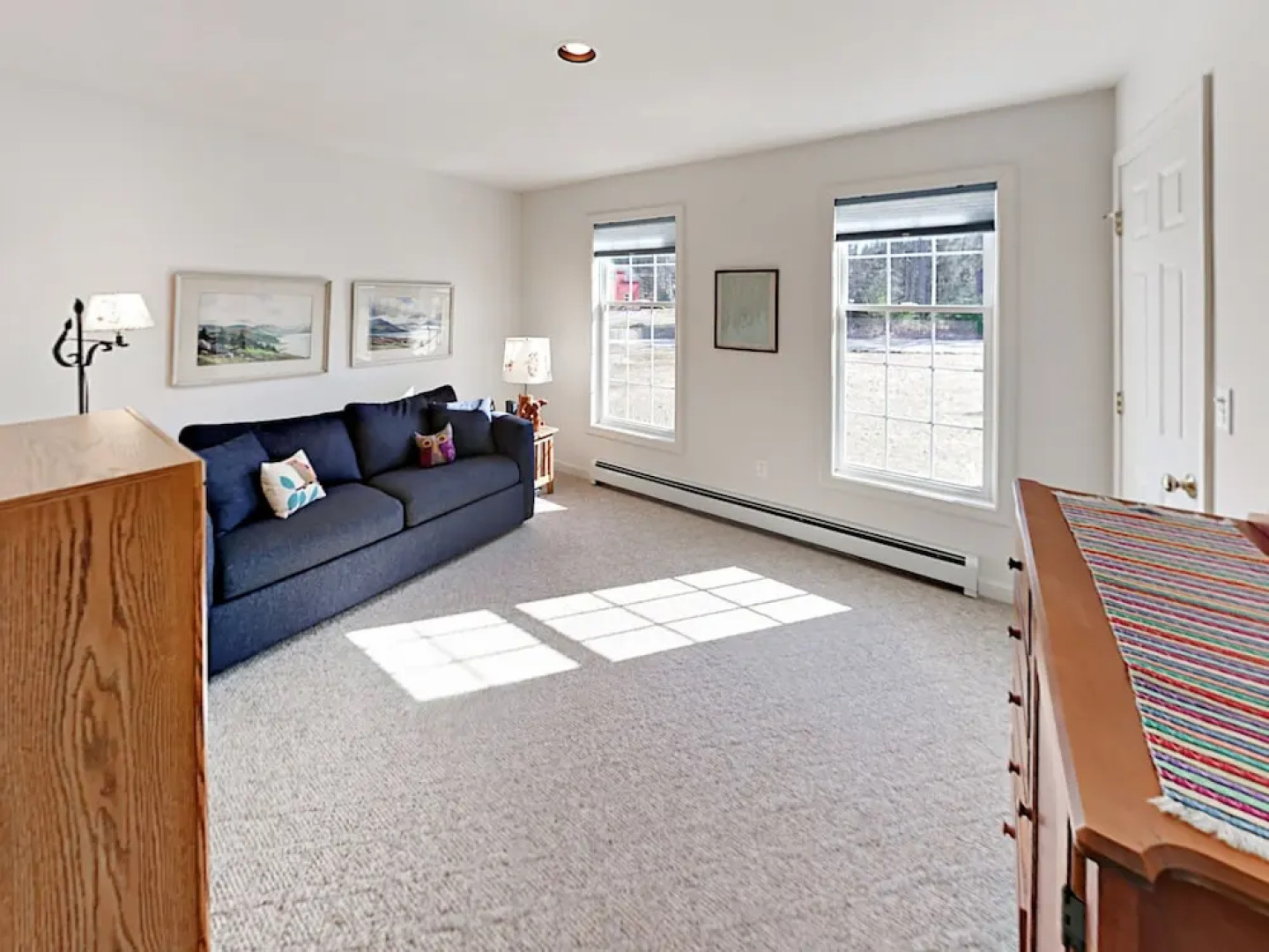 79 Middle Rd Home 3 Bedrooms 2.5 Bathrooms Home