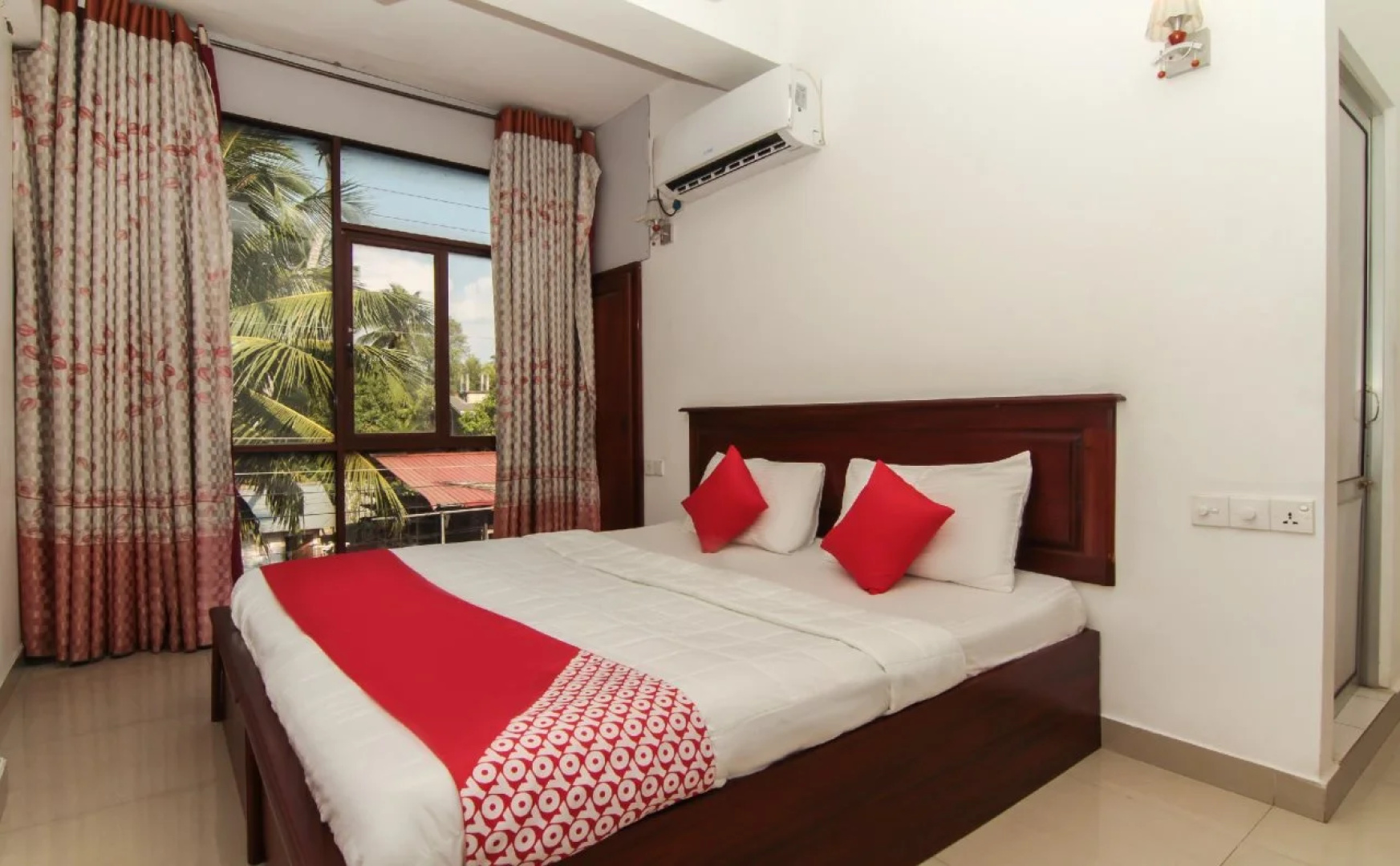 OYO 125 Hotel Remaco