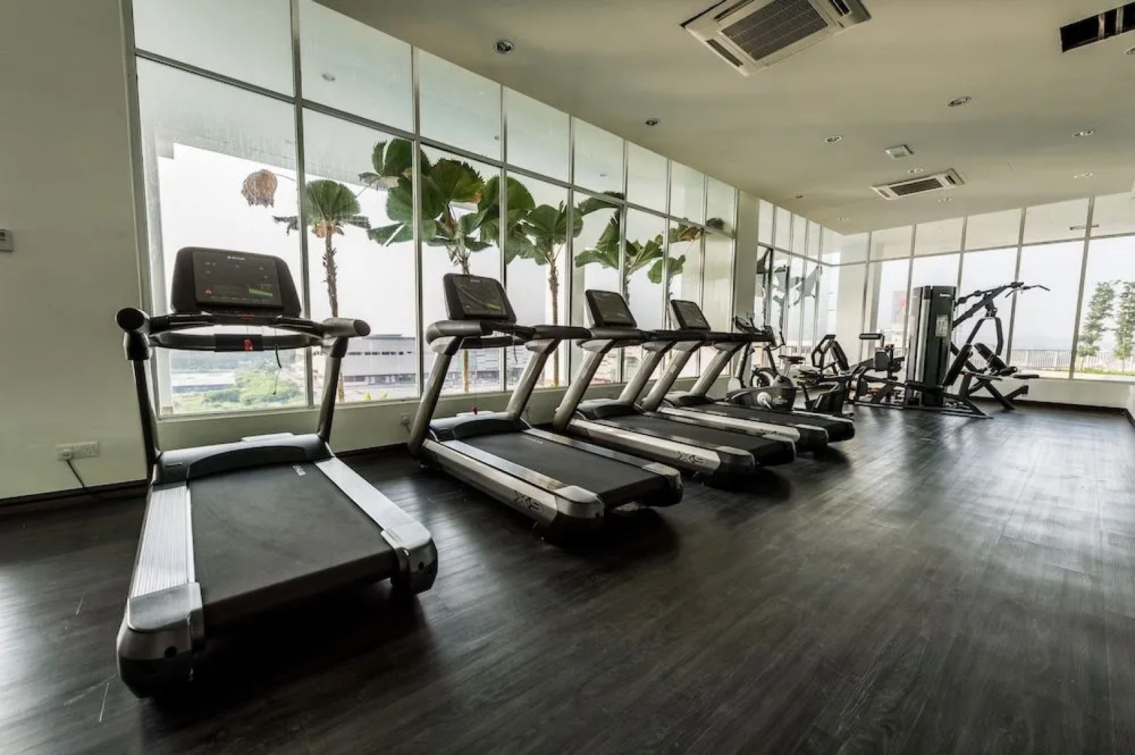 BM City Leisure Suite