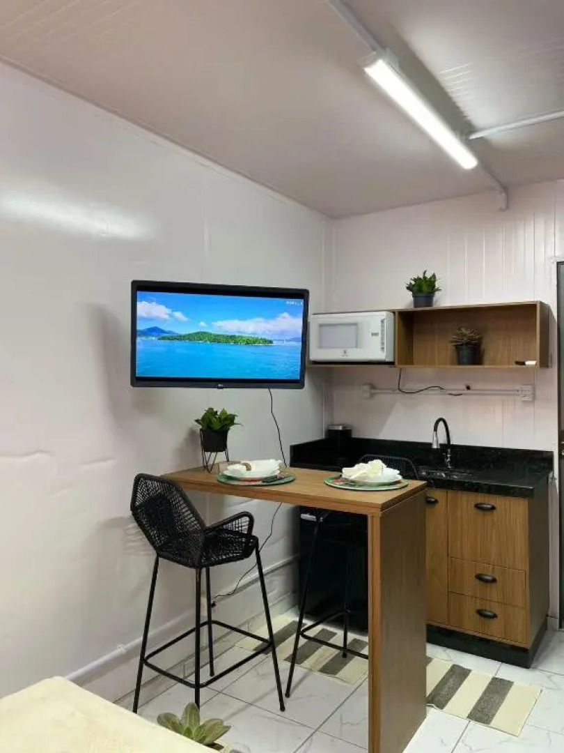 Container Guest House