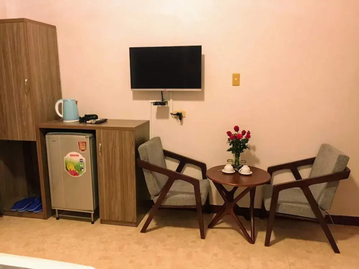 Na Nue Hotel