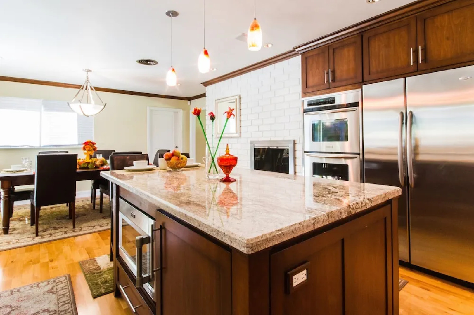 Anaheim Vacation Villa - 3 Bedroom House Near Disney