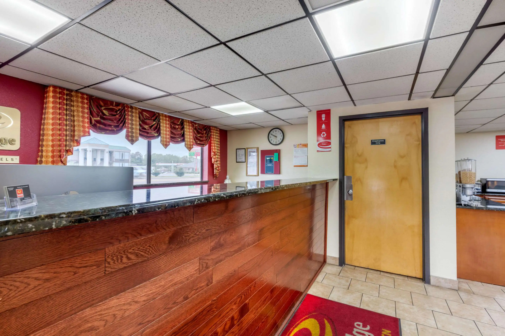 Econo Lodge Chattanooga Northeast - Ooltewah