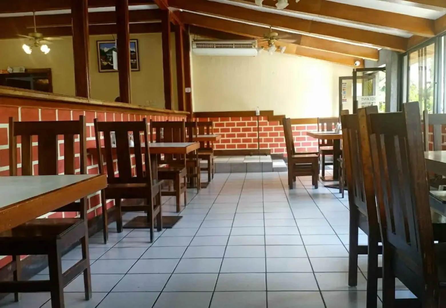 Hotel La Colonia