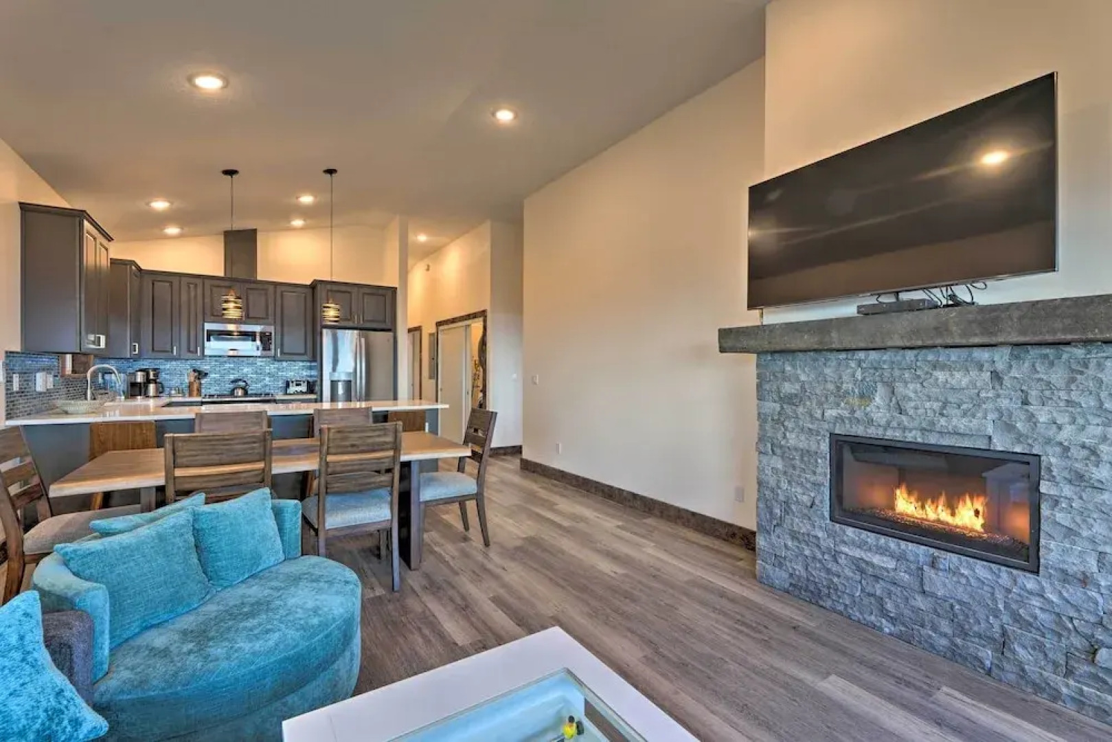 Sanderling Sea Cottages, Unit 7 w/ Beach Access!