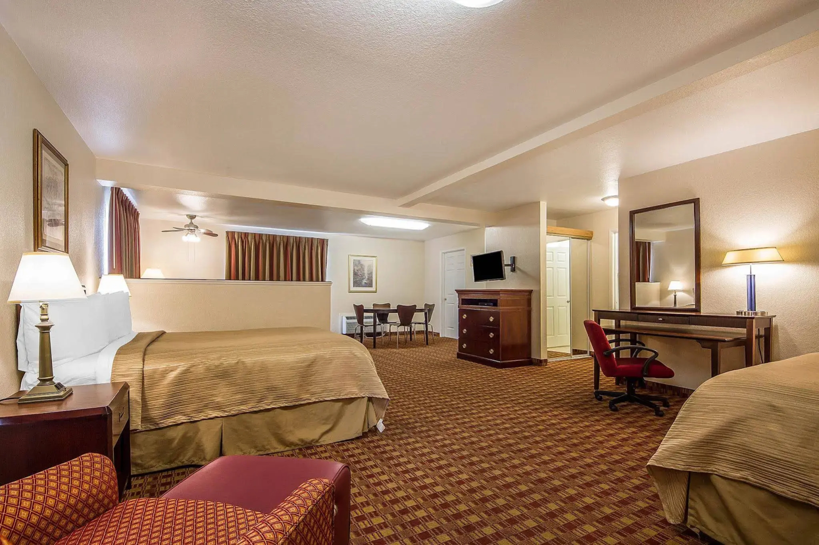 Quality Inn & Suites Capitola By the Sea