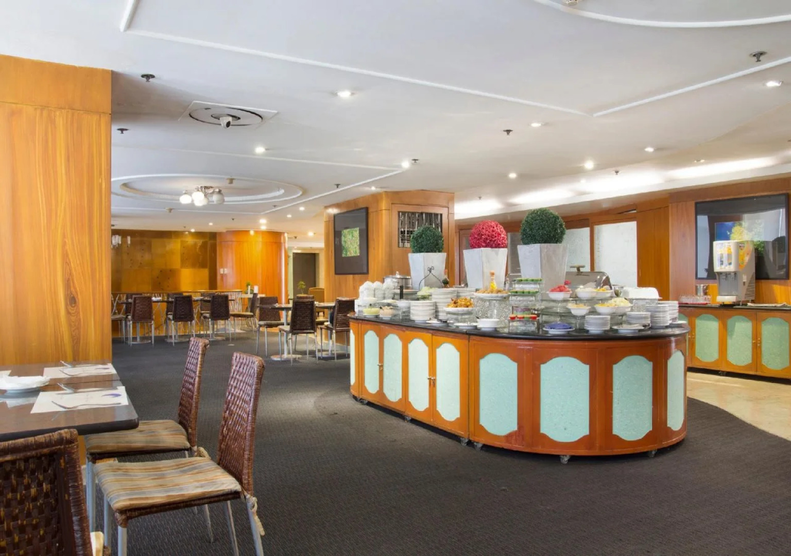 The Pearl Manila Hotel