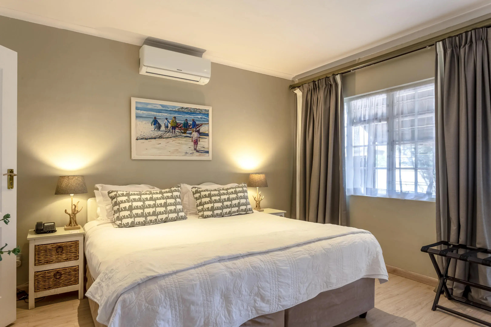 Whale Rock Luxury Lodge