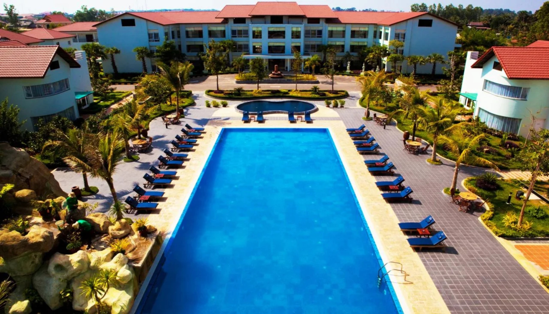 Paradise Angkor Villa Hotel