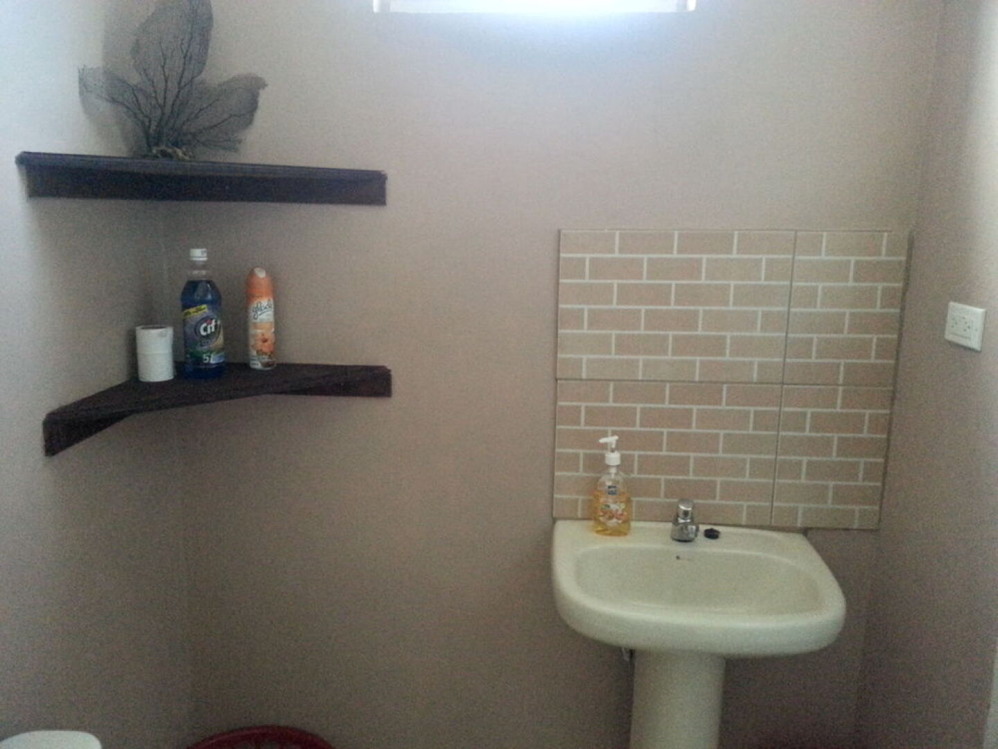 The Nixon's Bay Side Mangrove Inn