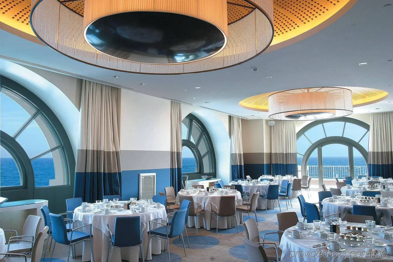 Monte-Carlo Bay Hotel & Resort