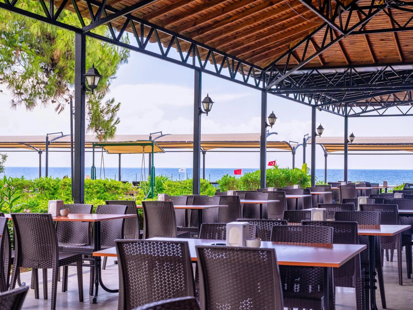 Transatlantik Beach Hotel