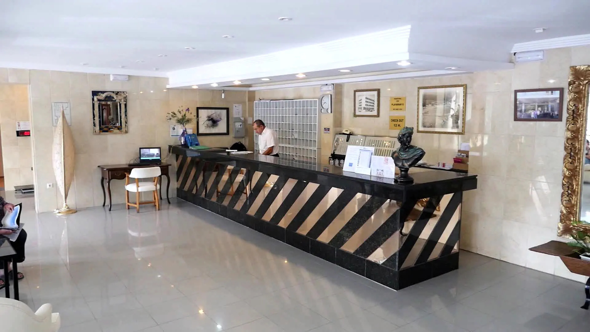 BJ Playamar Hotel & Apartamentos